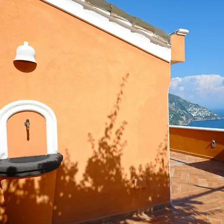 Ambra Daire Positano
