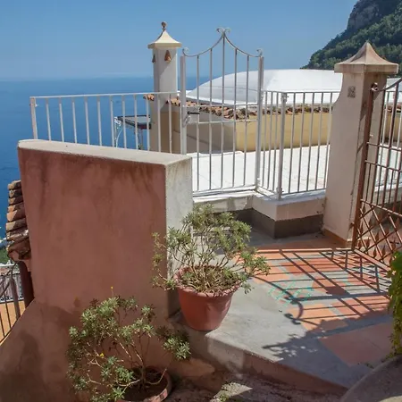 Ambra Positano